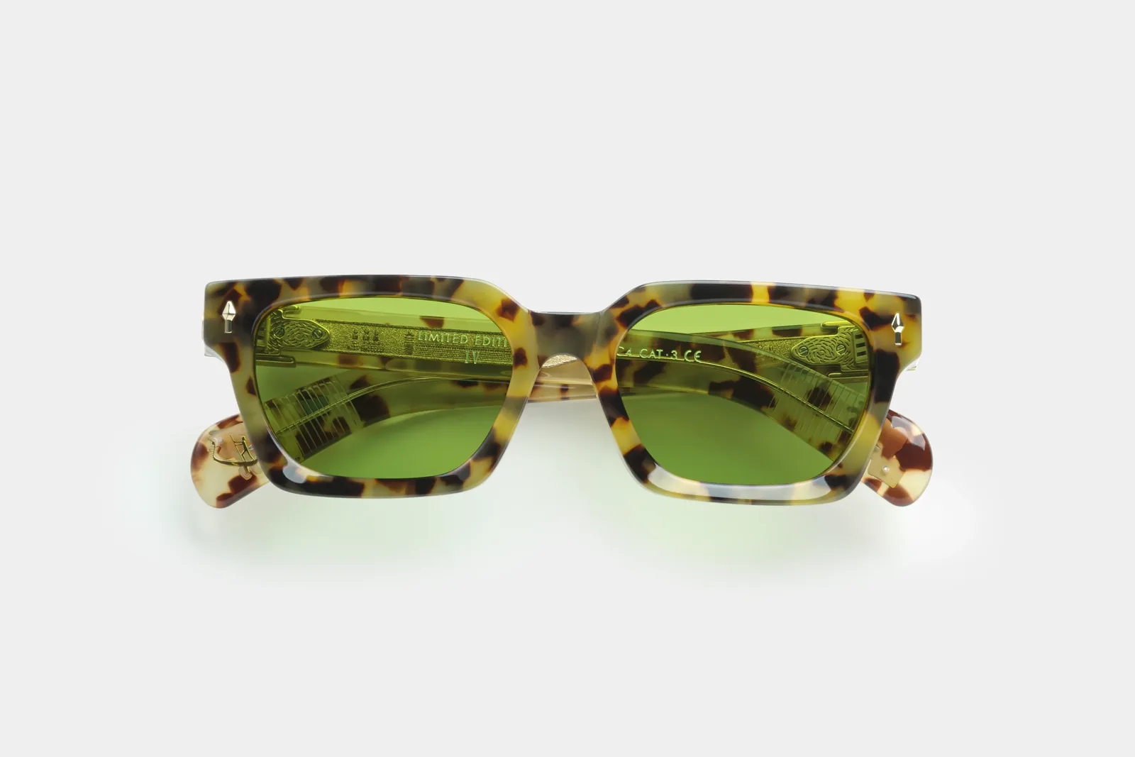 Swag Eyewear Limited Edition IV TORTO Small authorized collaboration reference, product view