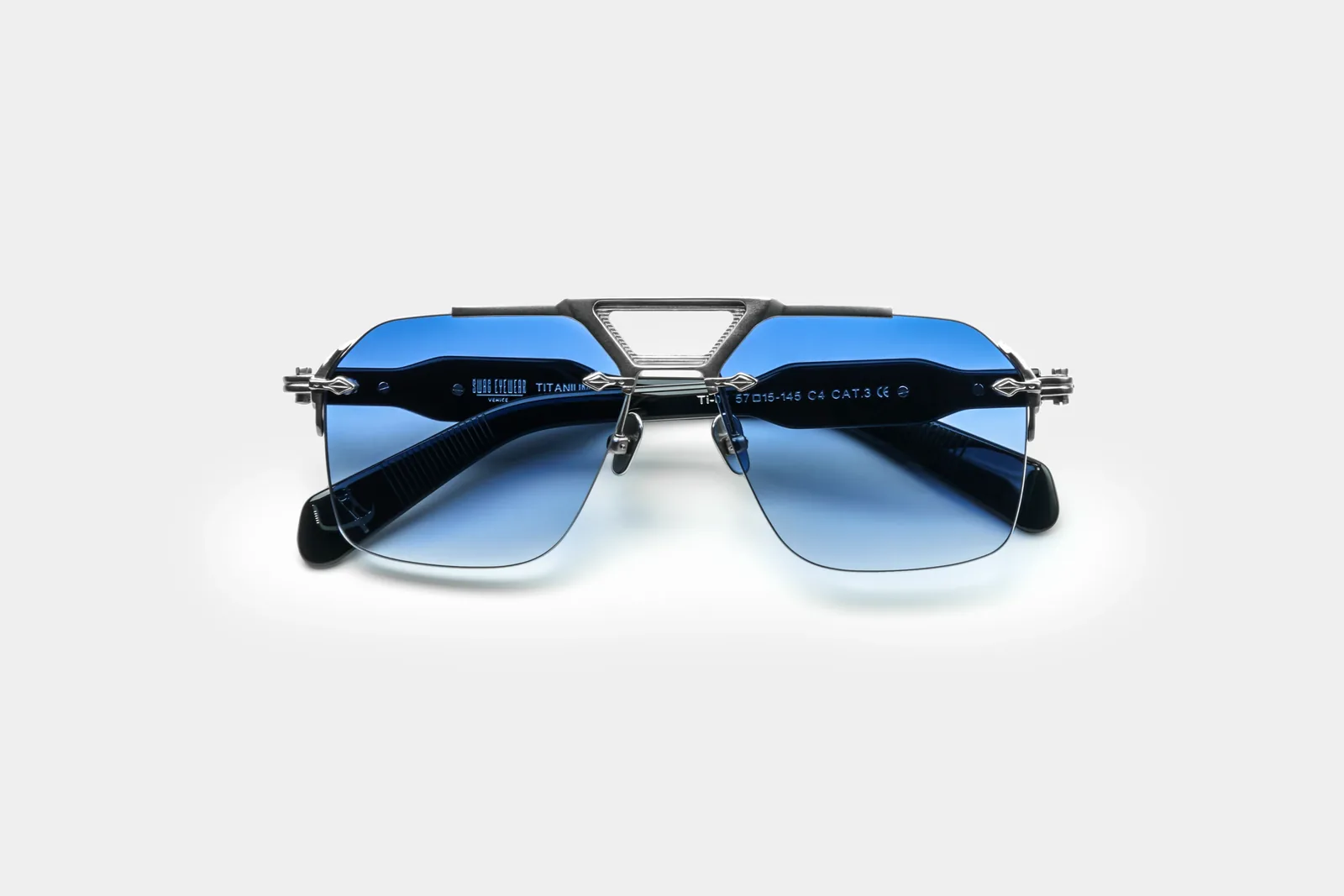 Swag Eyewear Ti-03 Silver authorized collaboration reference, product view