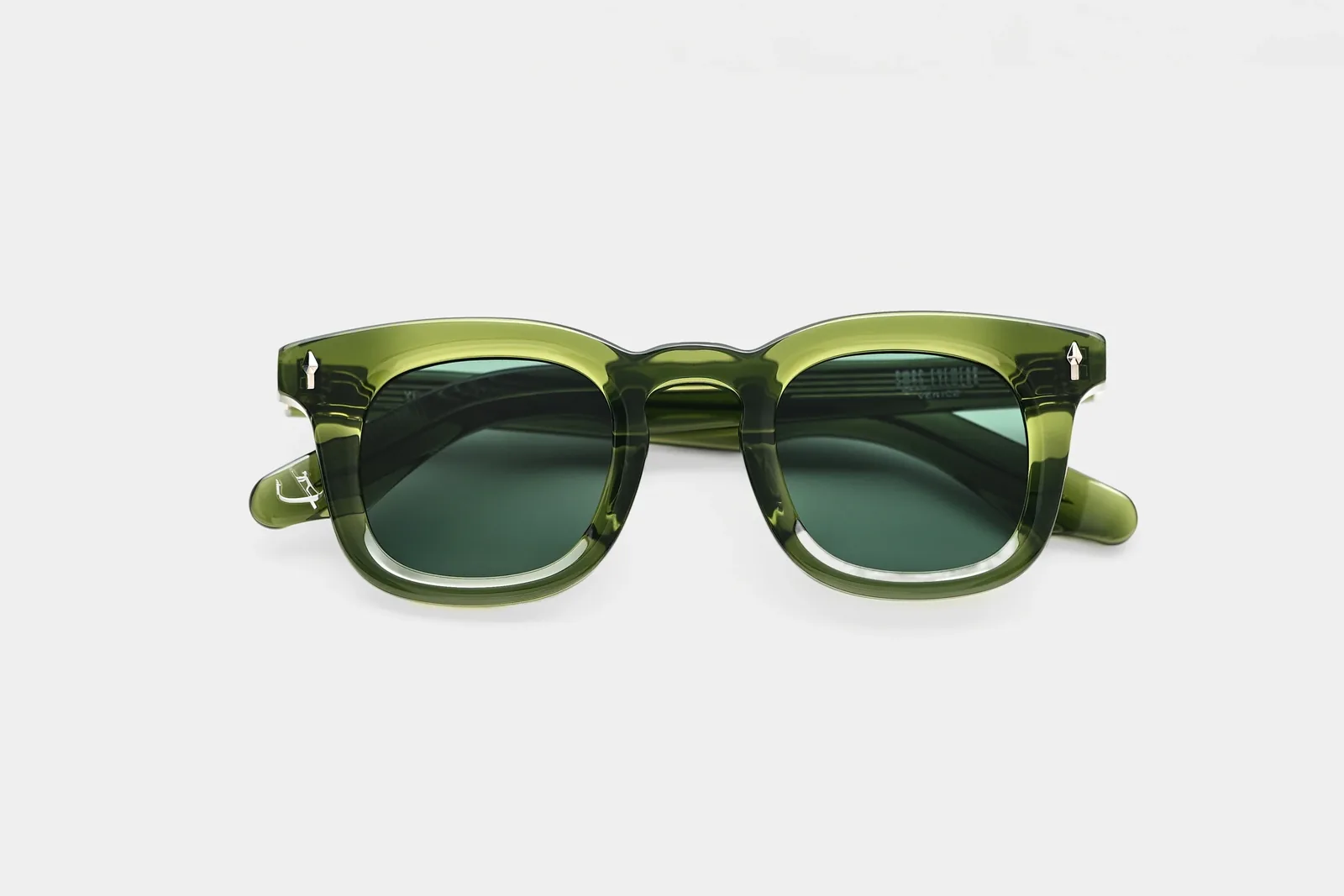 Swag Eyewear VE-01 GREEN authorized collaboration reference, product view