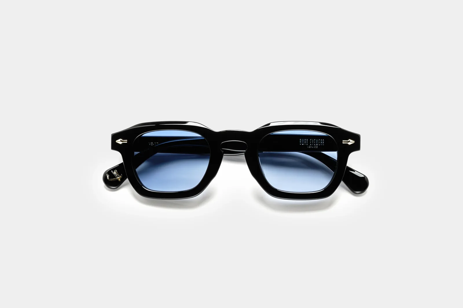 Swag Eyewear VE-17 Black authorized collaboration reference, product view