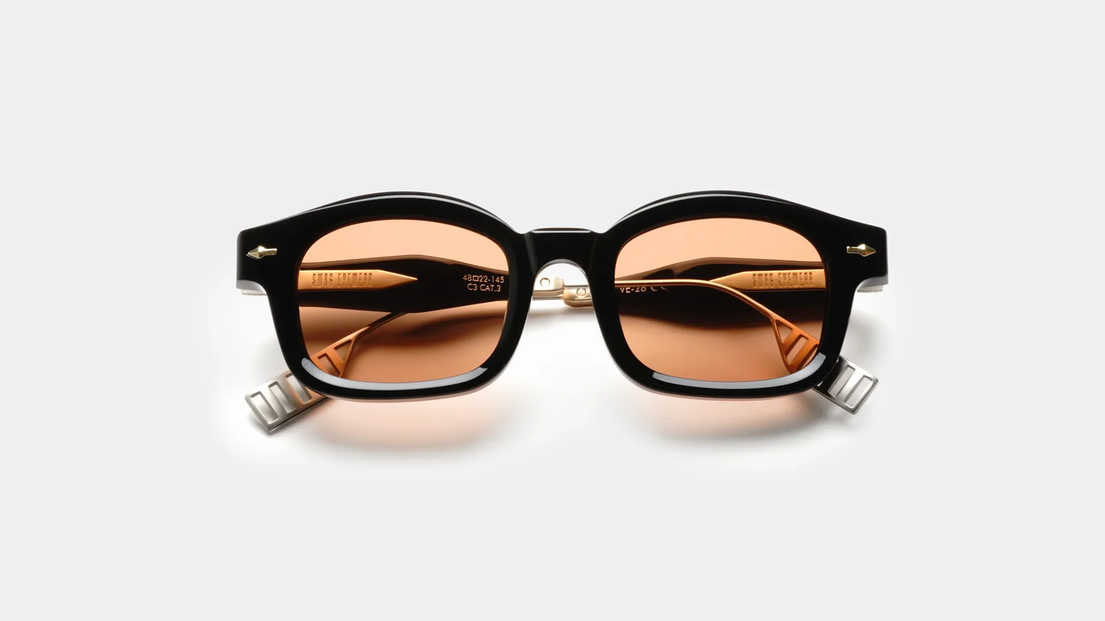 Swag Eyewear VE-28 Black authorized collaboration reference, product view